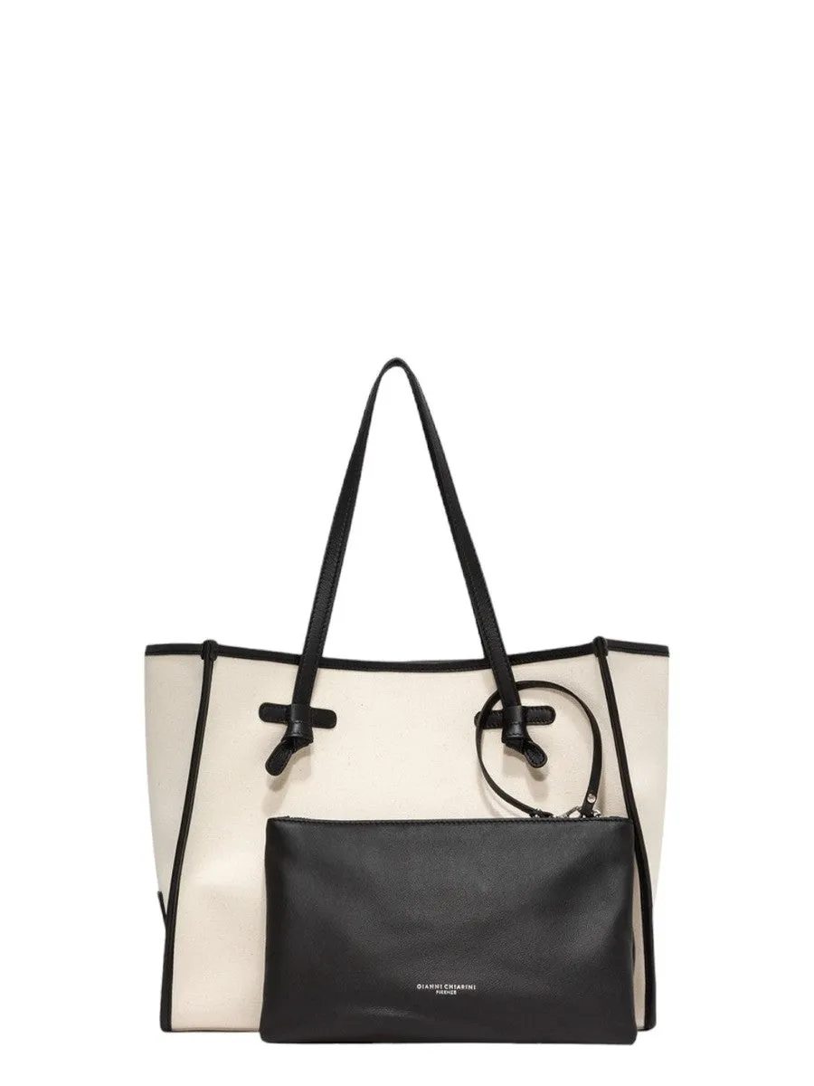 Marcella canvas