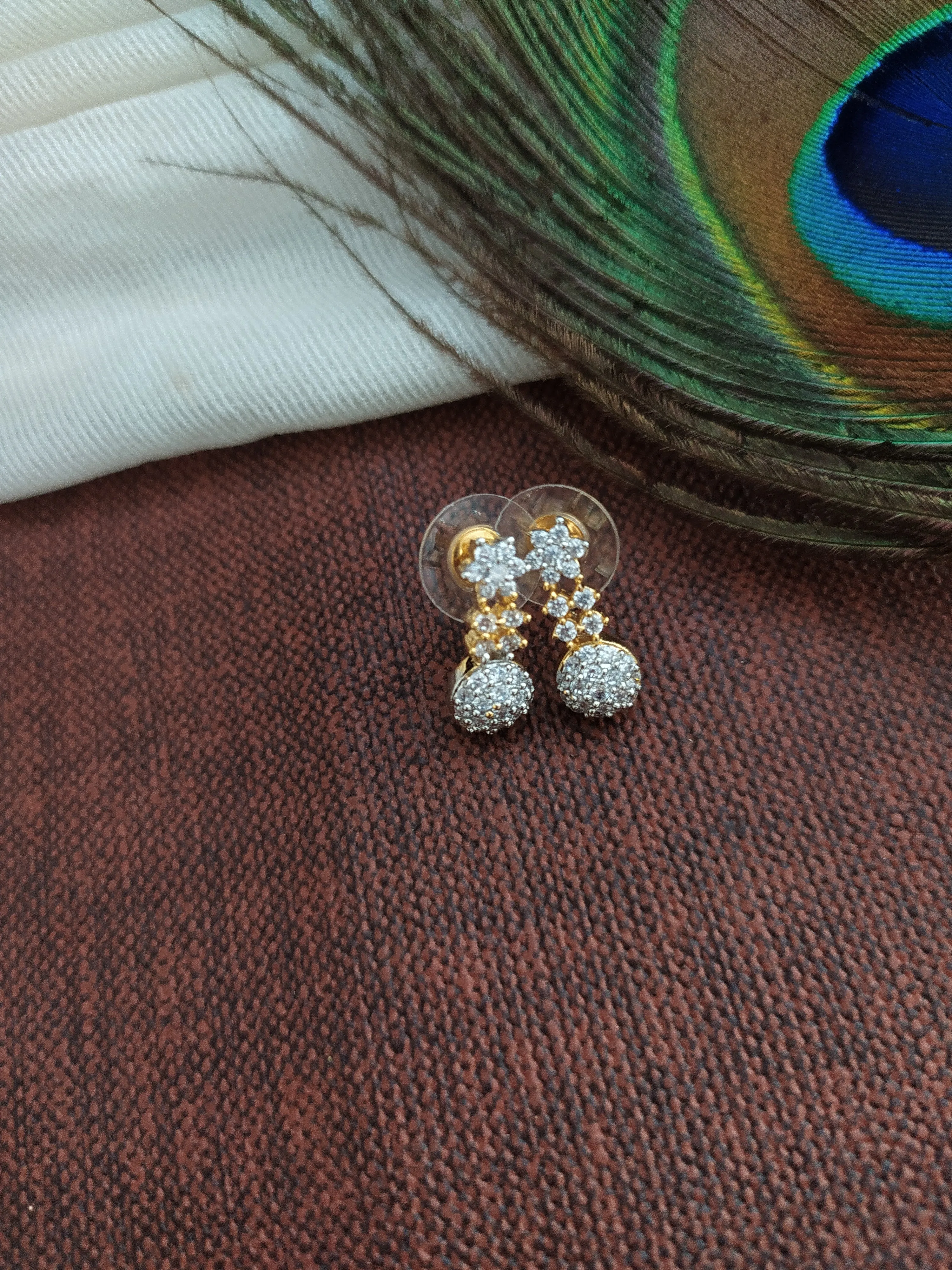 Radiant Zircon Mangal Sutra Pendant Set