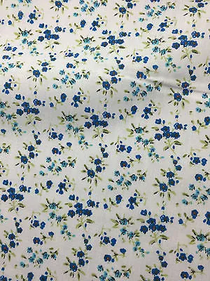 Small Ditsy Floral poly cotton print dress craft fabric 44" Wide M348 Mtex
