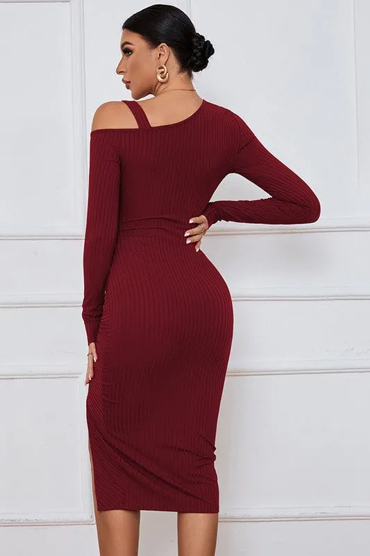TEEK - BURGUNDY ONE-SHOULDER DRAWSTRING SLIT DRESS