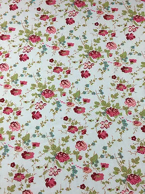 Vinatge Floral poly cotton print dress craft fabric 44" Wide M353 Mtex