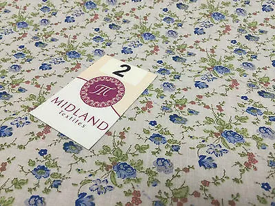 Vinatge Floral poly cotton print dress craft fabric 44" Wide M353 Mtex